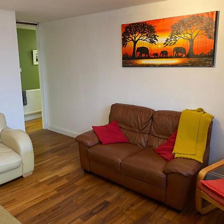 The Kingston Hideaway Hostel Kingston upon Thames  Ngoại thất bức ảnh